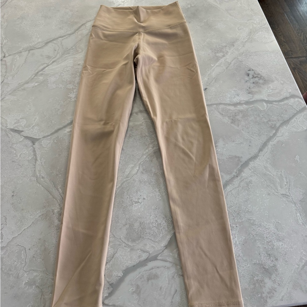 Aritzia TNA Taupe Leggings